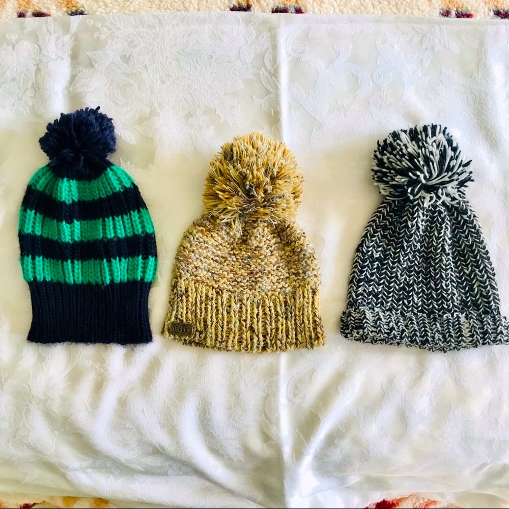 Three pom-pom knit beanies, very cute in good condition
